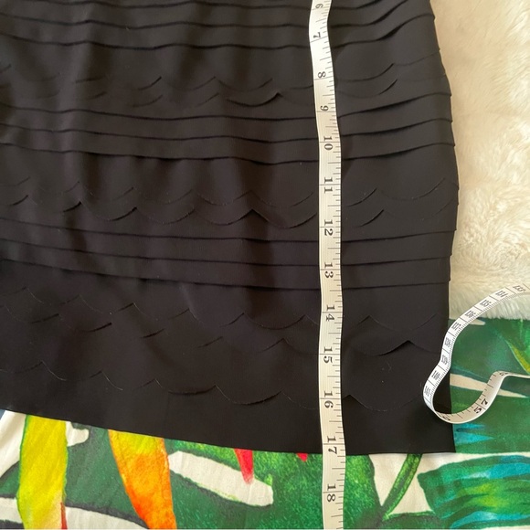 NWT Studio M Large Side Zip Black Scallop Tiered Mini Dressy Party Skirt - Picture 5 of 7